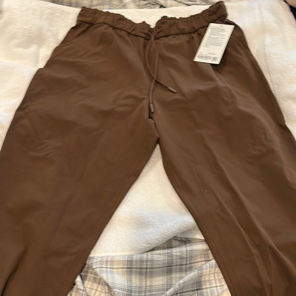 lululemon athletica Pants - Lululemon stretch HR jogger